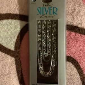 Sliver Plated Flower Link 18in 45.7cm